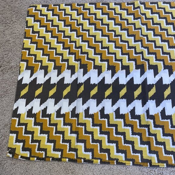 2 Vintage Handmade Pillowcases Standard Size Multicolor Southwestern Zig Zag Hem - Picture 2 of 6